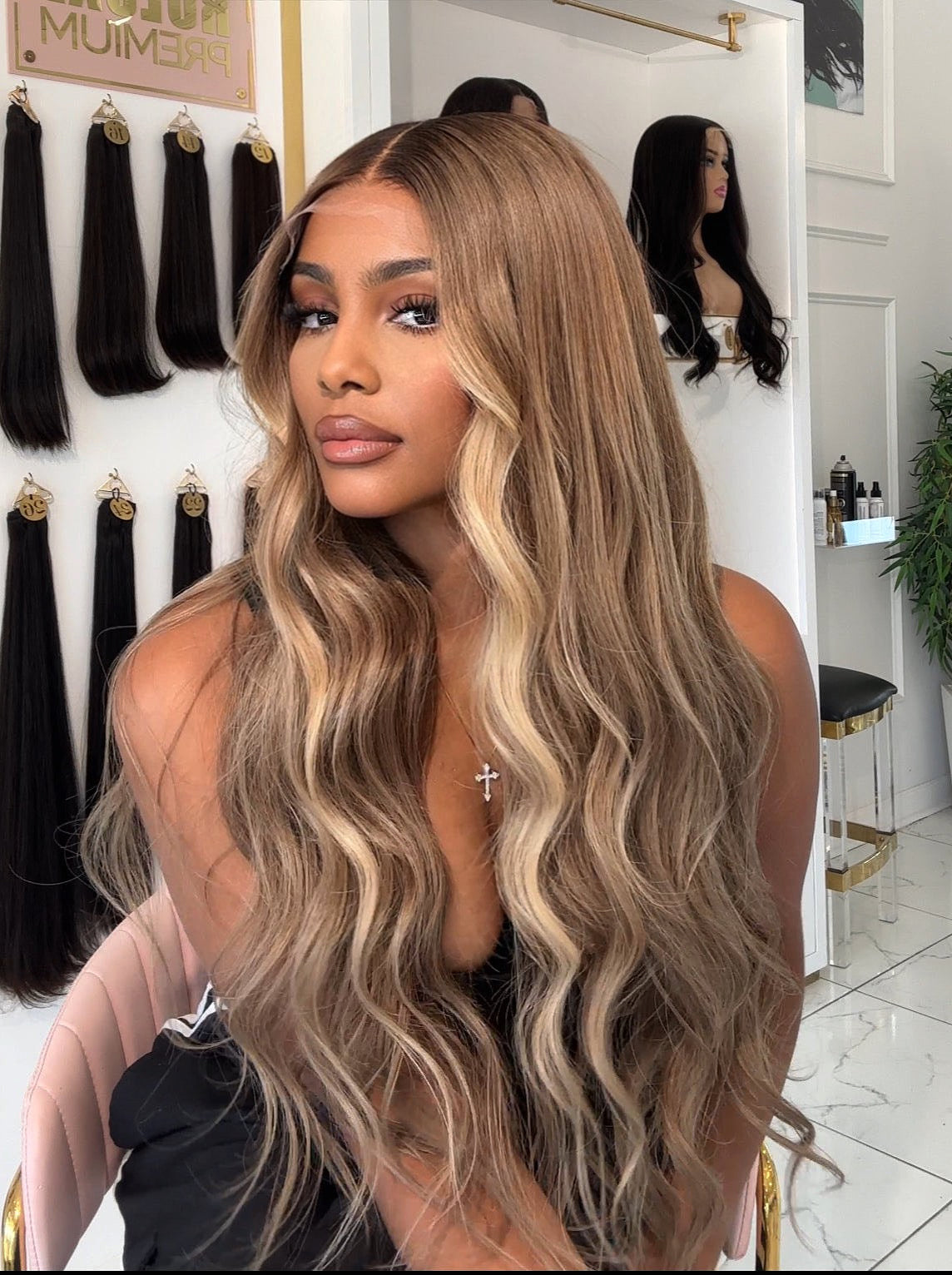 Lauren - Glueless 5x5 Closure Wig