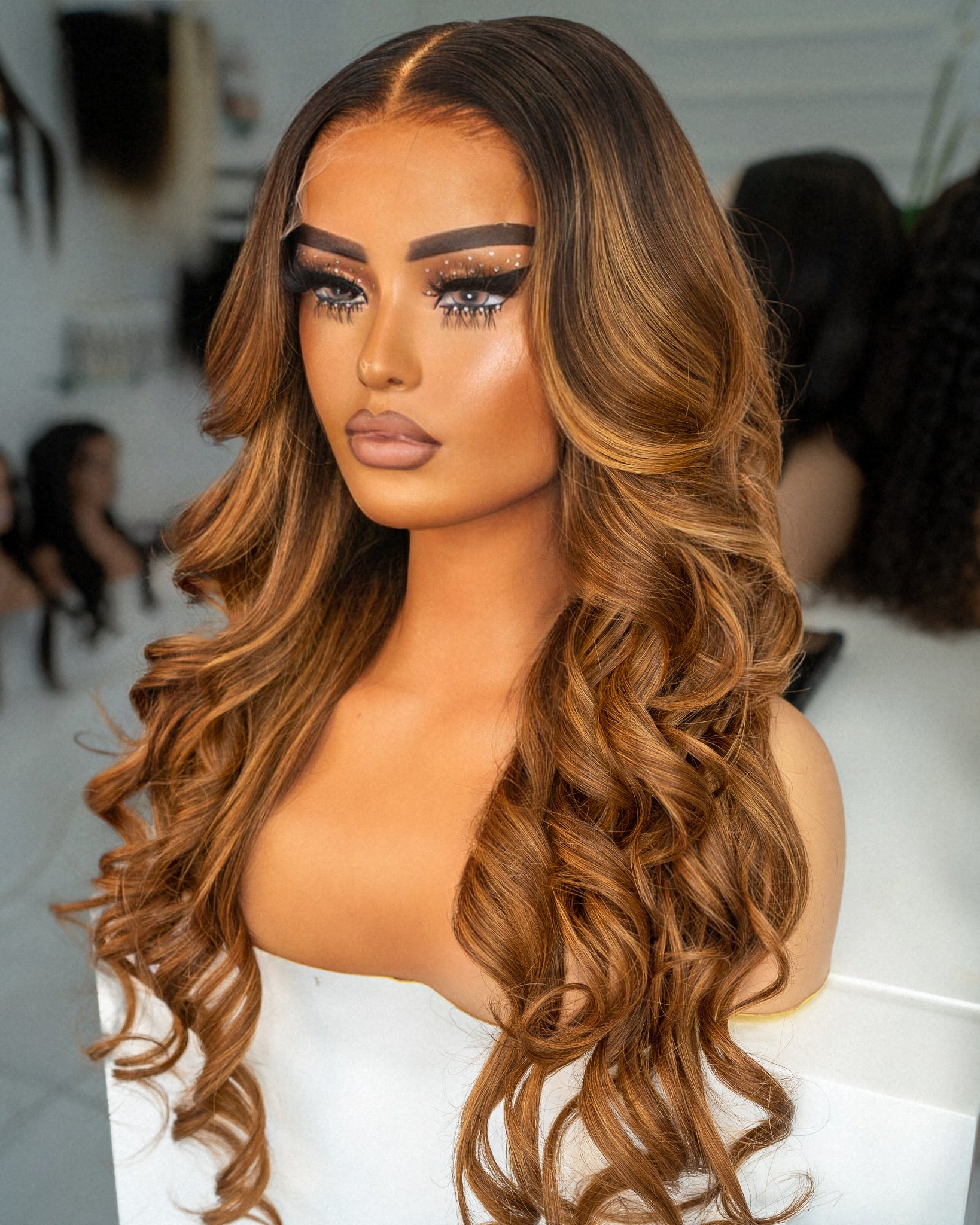 Lori - Glueless 5x5 Closure Wig