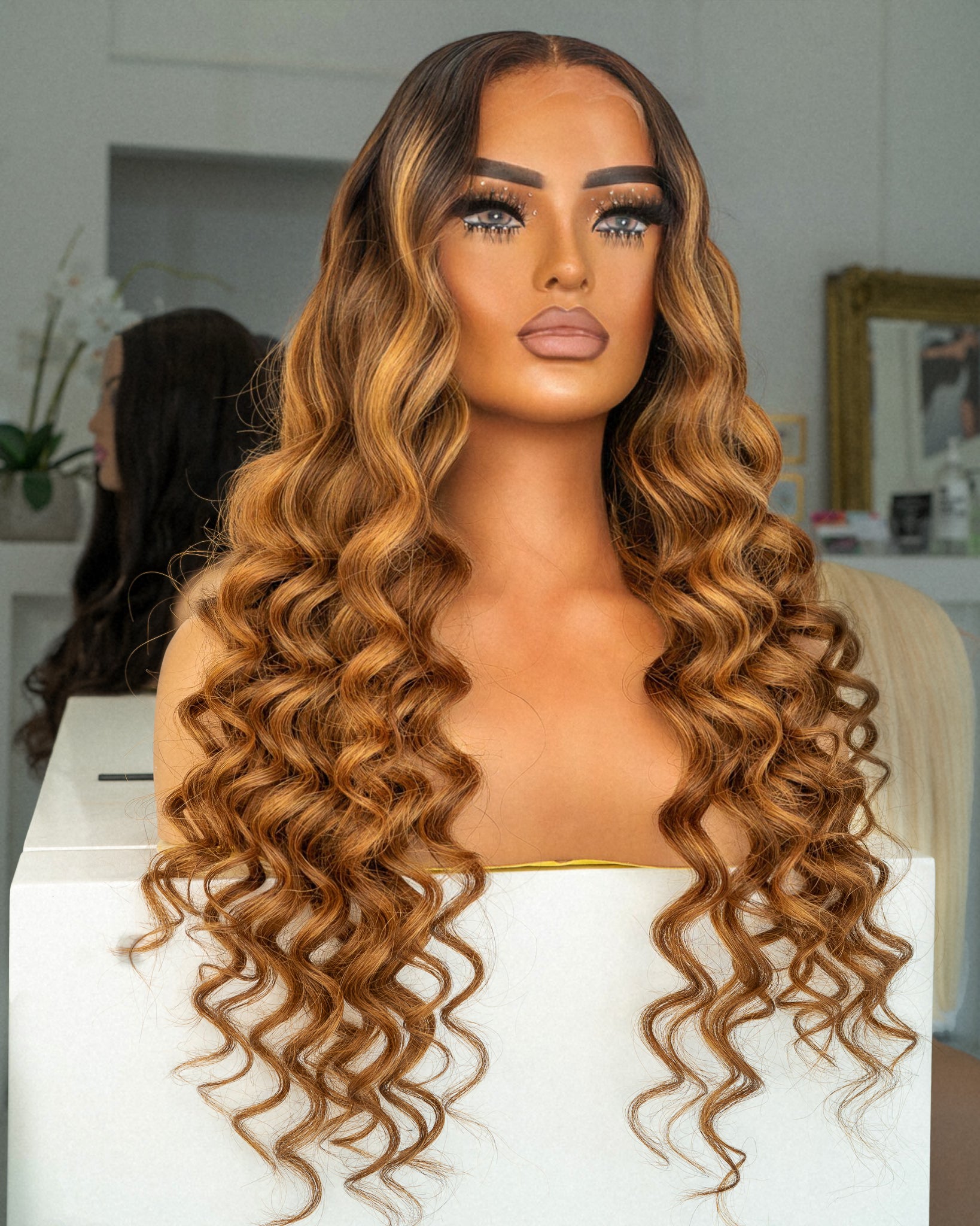 Bianca 24" - Glueless 5x5 Closure Wig