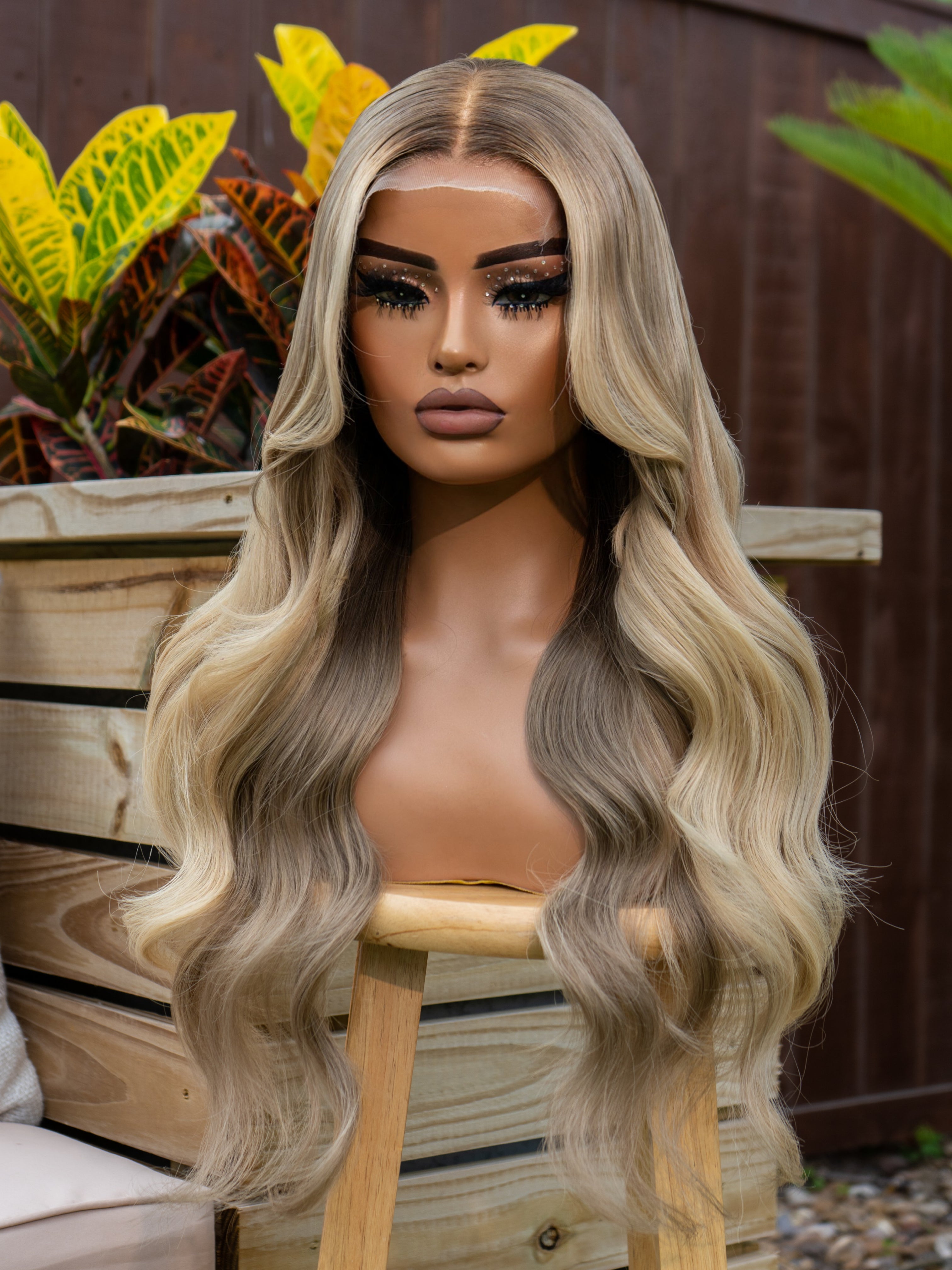 Alyssa - Glueless 5x5 Closure Wig