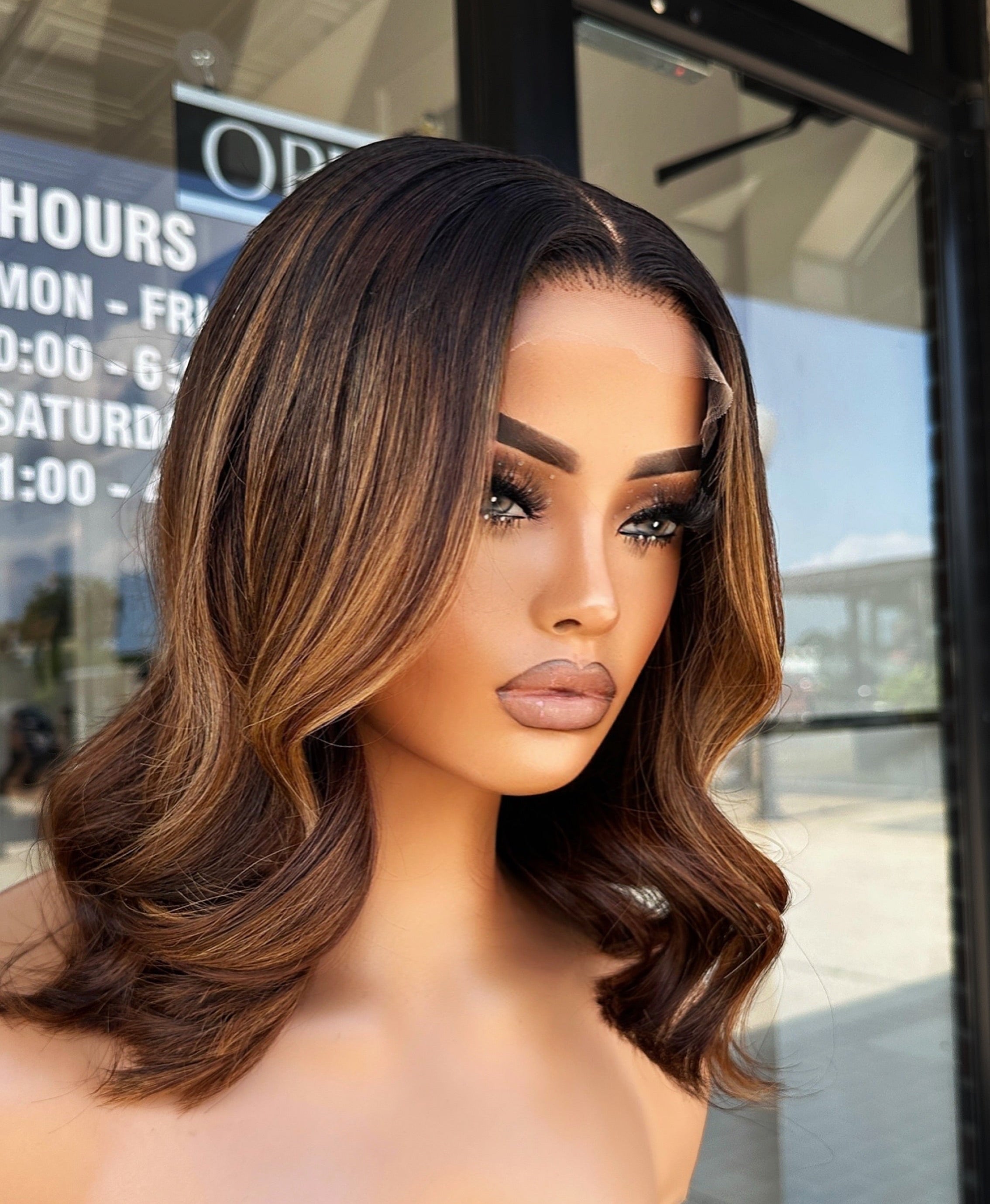 Melanie - Glueless Wig