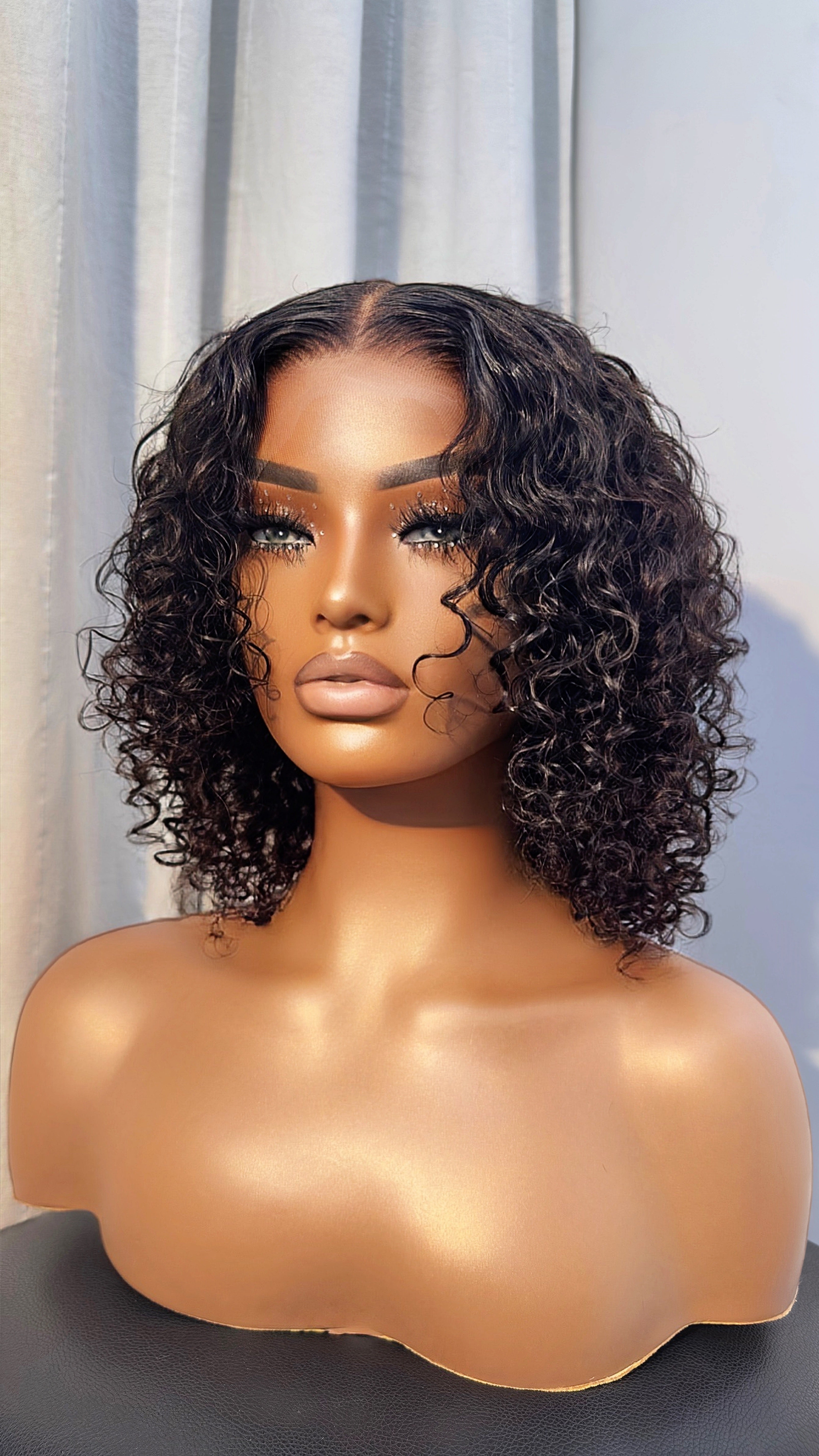 Mia - Glueless Closure Wig