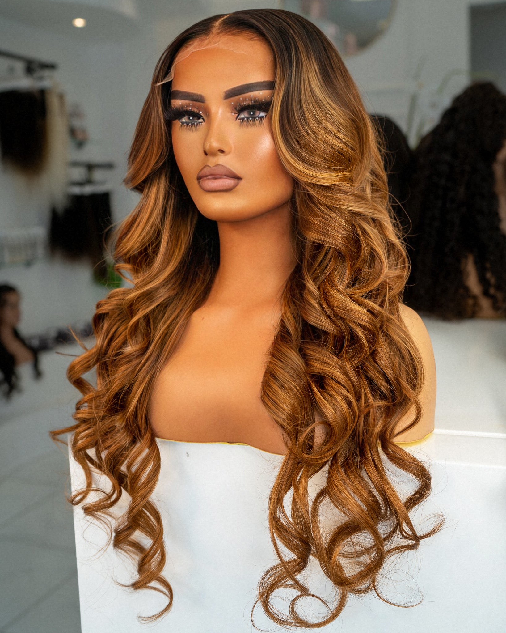 Lori - Glueless 5x5 Closure Wig