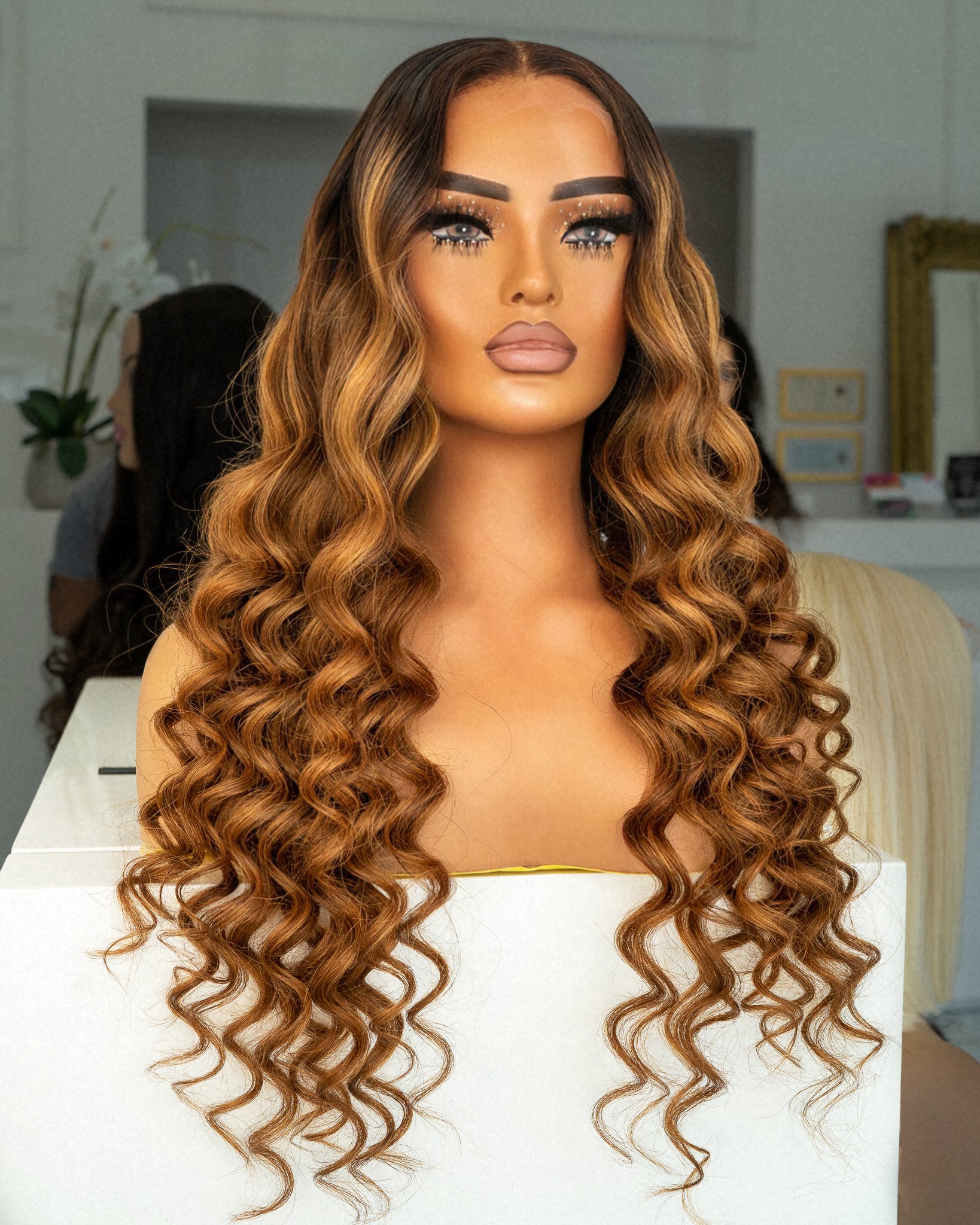 Bianca 24" - Glueless 5x5 Closure Wig
